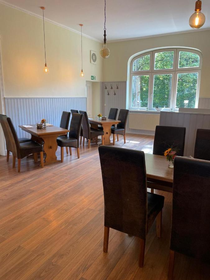 Jagdschloesschen Schwartow Otel Boizenburg Dış mekan fotoğraf