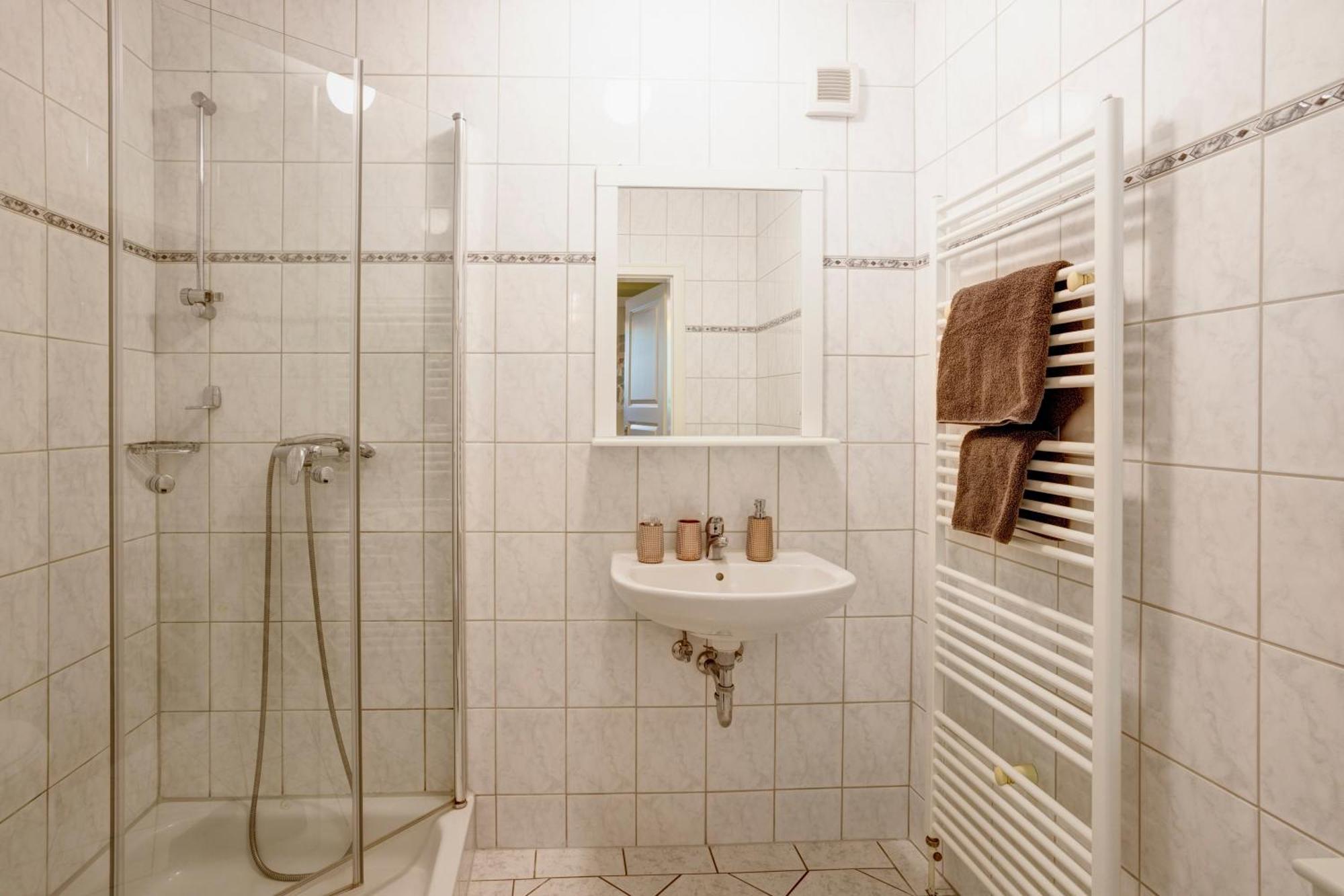 Jagdschloesschen Schwartow Otel Boizenburg Dış mekan fotoğraf